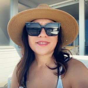 Meet your Posher, Michelle